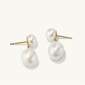 Mejuri Bold Pearl Drop Earrings